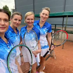 Hegelmann group tennis tournament -zaidimai