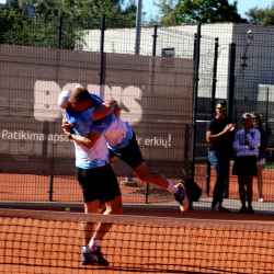 Hegelmann group tennis tournament -zaidimai