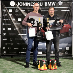 jonines-su-bmw-2022