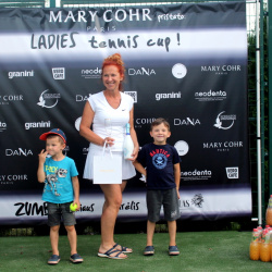 ladies-tennis-cup