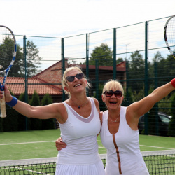 ladies-tennis-cup