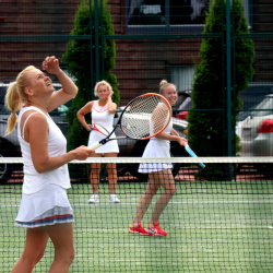 ladies-tennis-cup