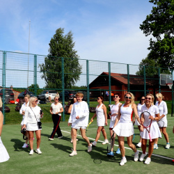 LADIES tennis cup !