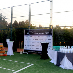 mix-tennis-cup