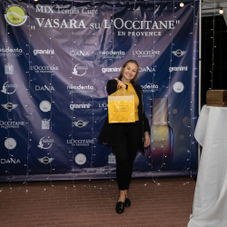 vasara su loccitane finalai